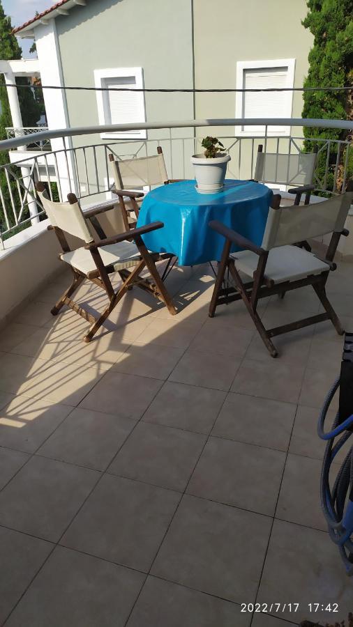 Appartamento Iliana House Néoi Epivátai Esterno foto